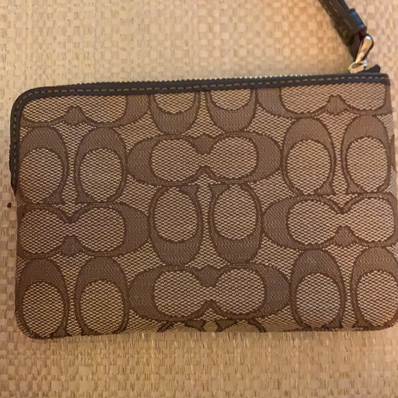NEW Coach Mini Wallet - Picture 3 of 5